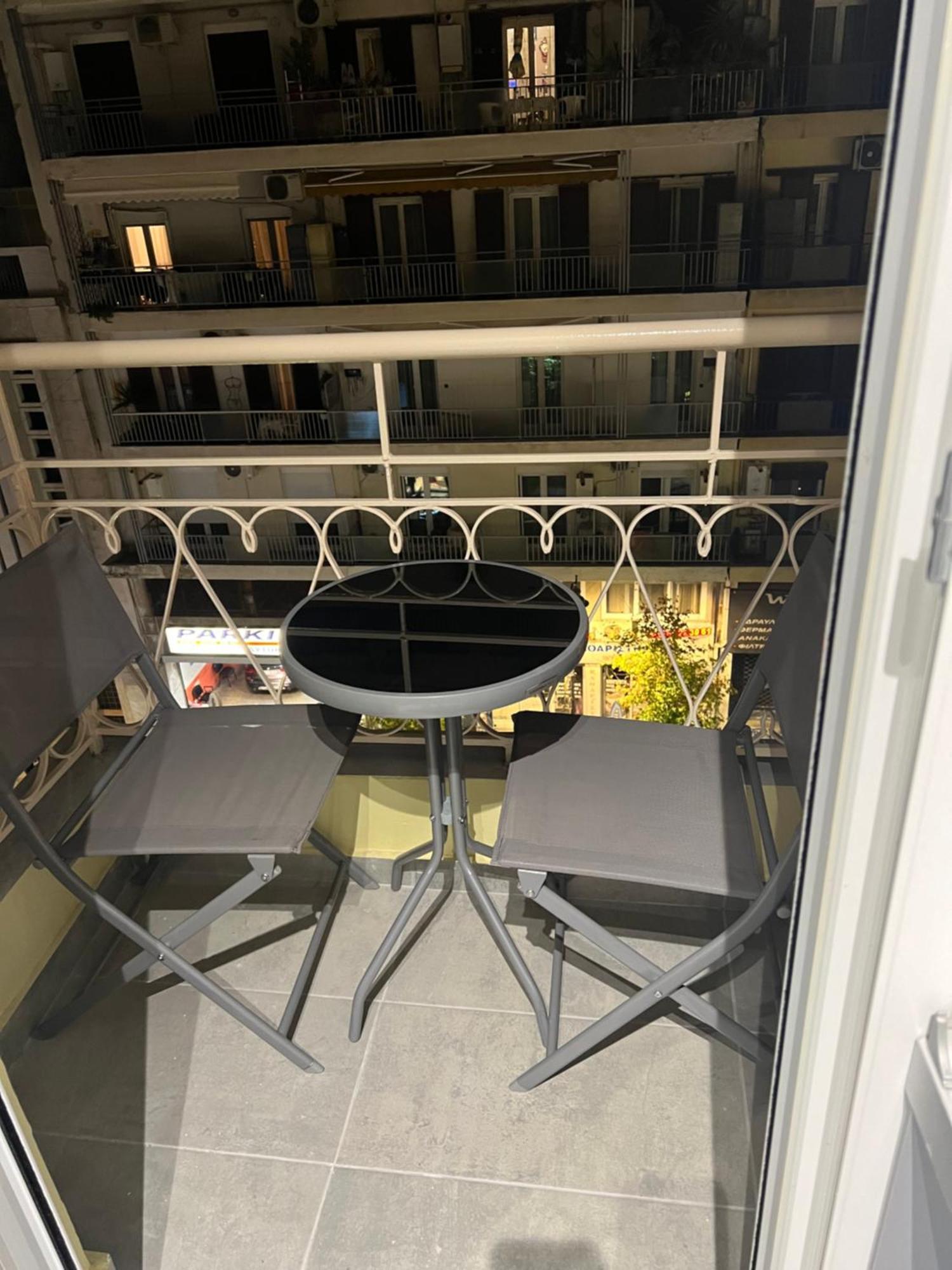 Km53 Luxury Apartments Салоники Экстерьер фото